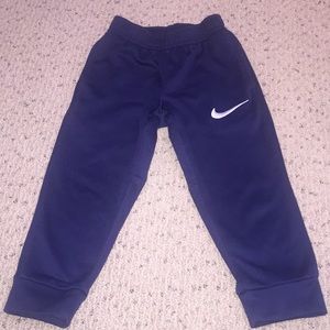 Boys Nike Joggers (3T)